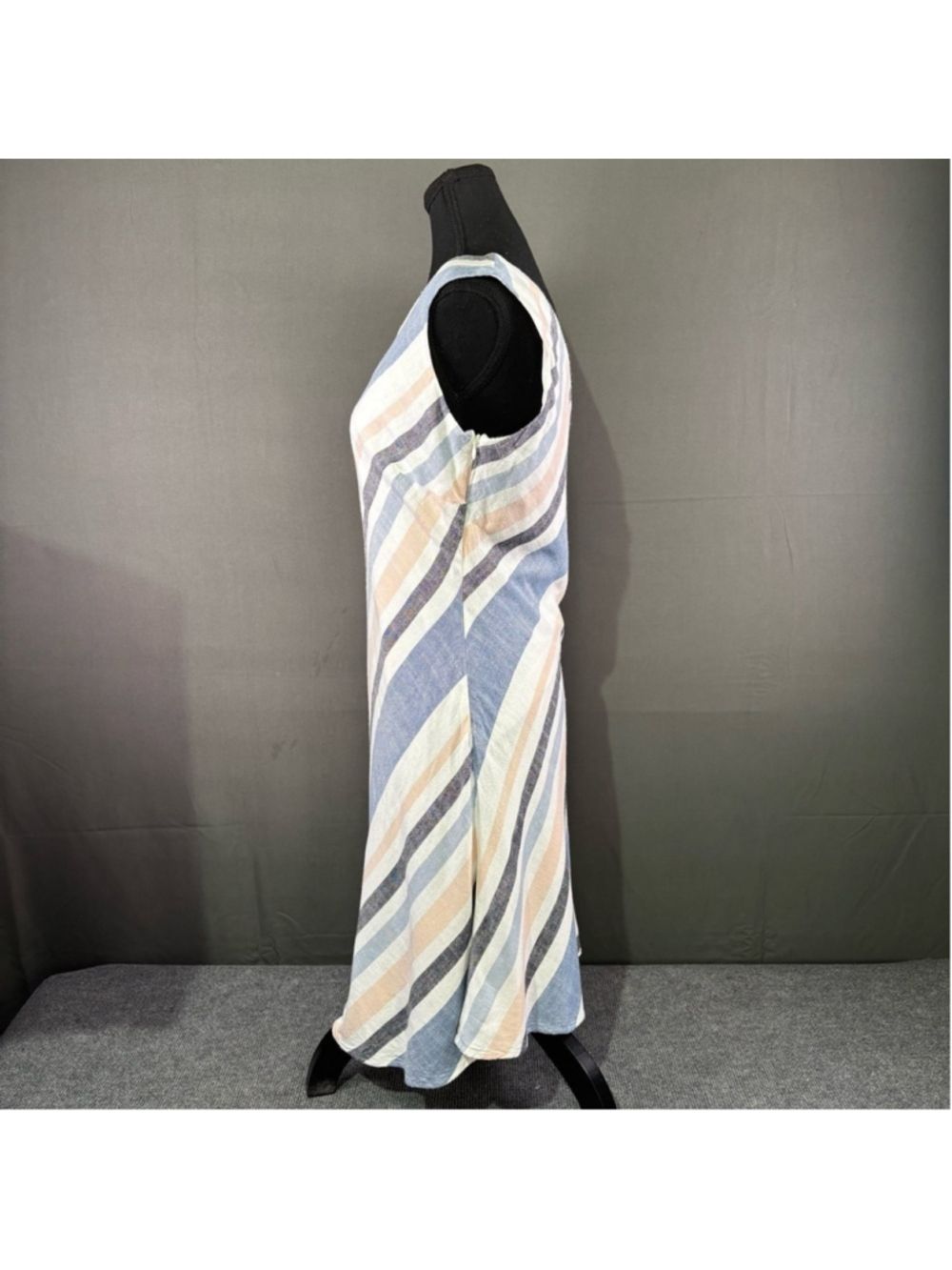 Charlie B Dress Women M Linen Blend Striped Light A-Line Coastal ResortWear Blue - Picture 2 of 14